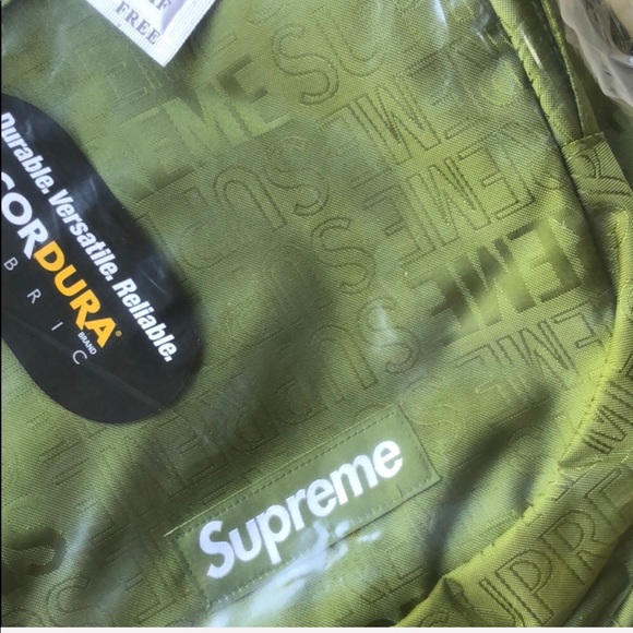 🔥🔥SUPREME- OLIVE BACKPACK🔥🔥 - Picture 4 of 8